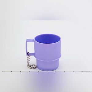 Tupperware mini mug/cup keychain in blue